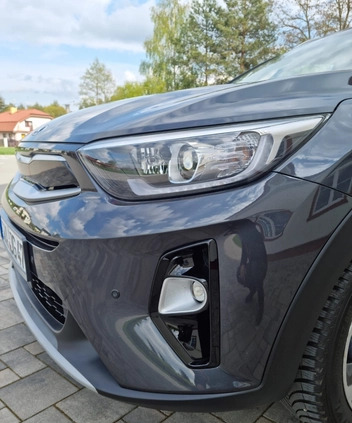 Kia Stonic cena 59900 przebieg: 78000, rok produkcji 2018 z Pabianice małe 781